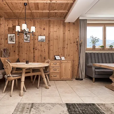 Gruenerhof Vendégház 3*
