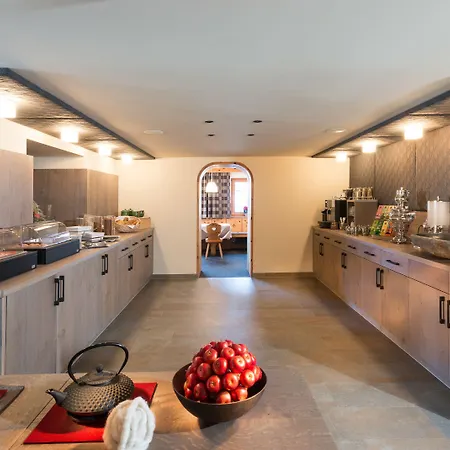 Gruenerhof Гостевой дом Зёльден