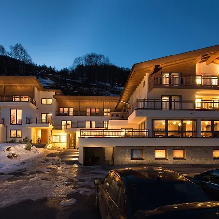 Gruenerhof 3* Зёльден