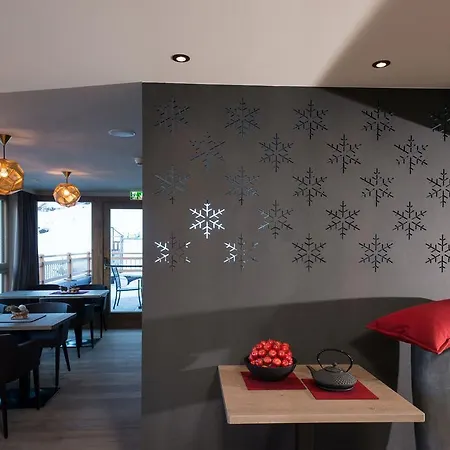 ゲストハウス Gruenerhof