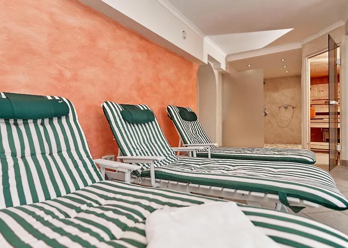 Gruenerhof Гостевой дом 3*