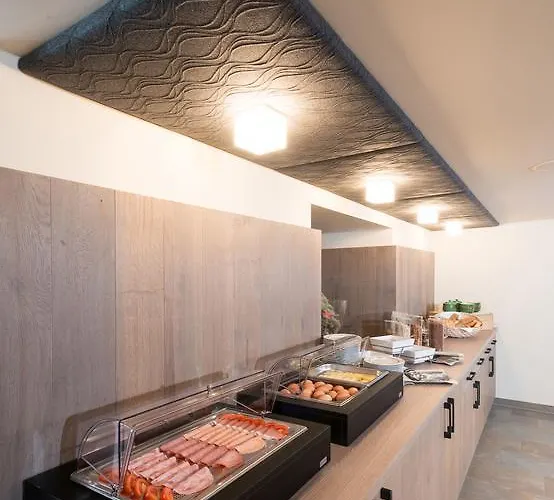 Pensionat Gruenerhof 3*